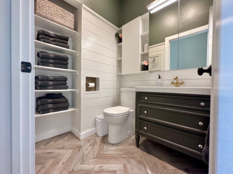 Building Photo - 13281 W 65th Ave