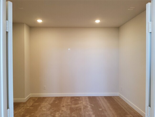 Building Photo - 20814 Flat View Dr