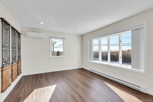 Building Photo - 26 Namkee Ln