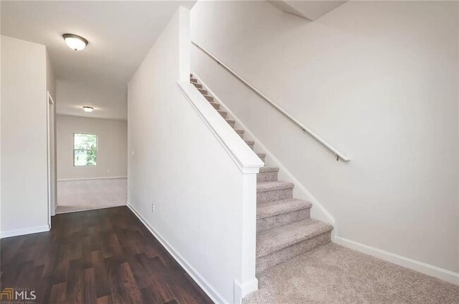 Building Photo - 960 Walnut Creek Cir