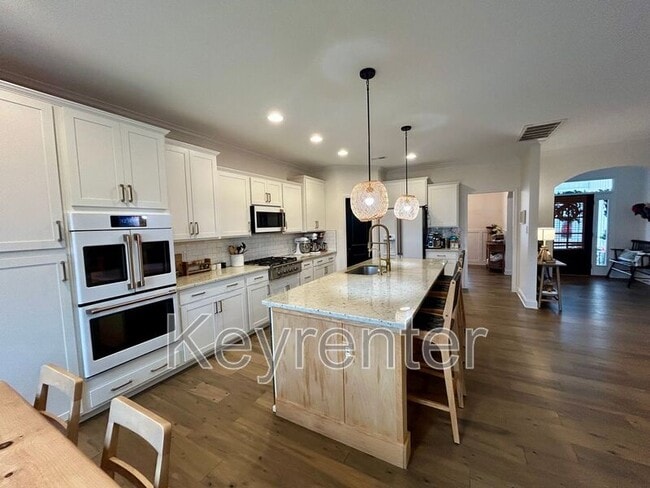 Building Photo - 2242 Nora Mae Rd