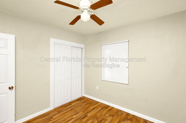 Building Photo - 226 S Hill Ave
