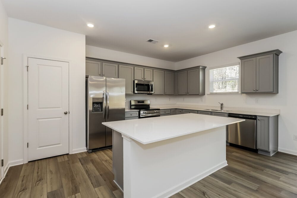 Building Photo - 209 Paisley Wy