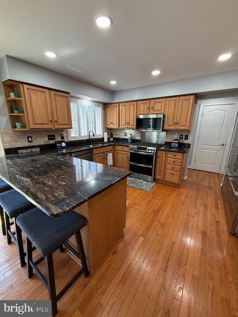 Building Photo - 8002 Middlebury Dr