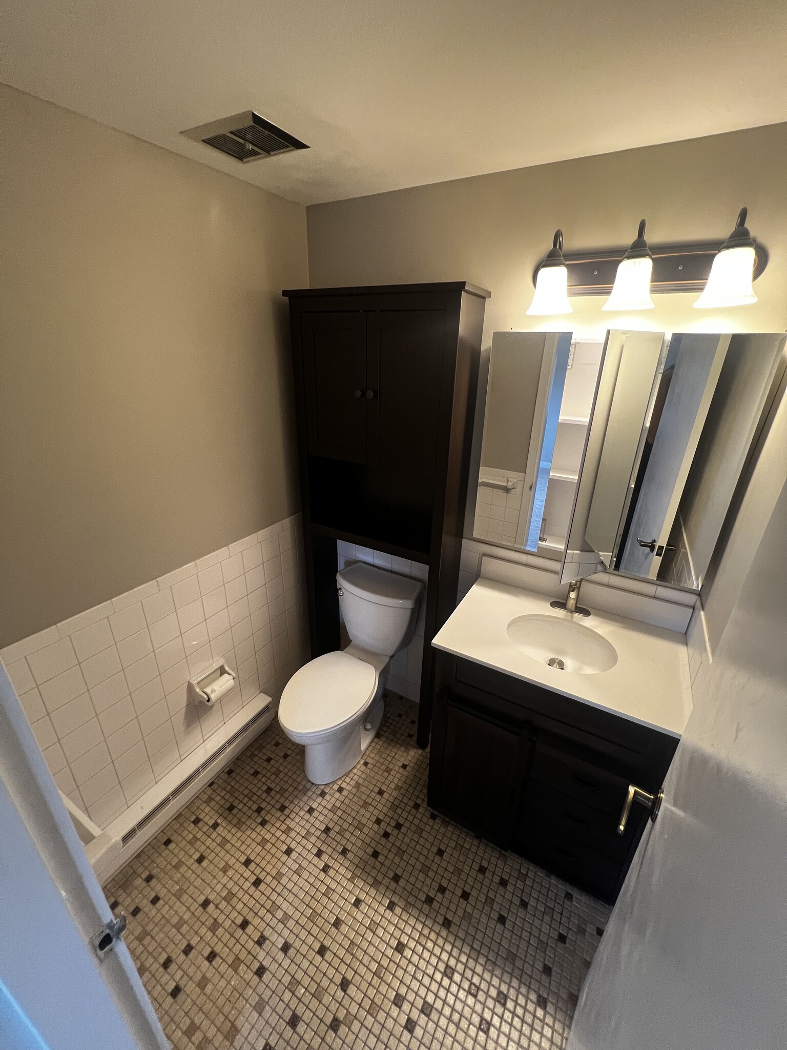 Master Bathroom - 1321 Worcester Rd