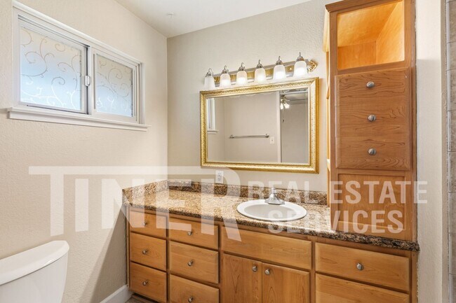 Building Photo - 6138 Cherrelyn Way