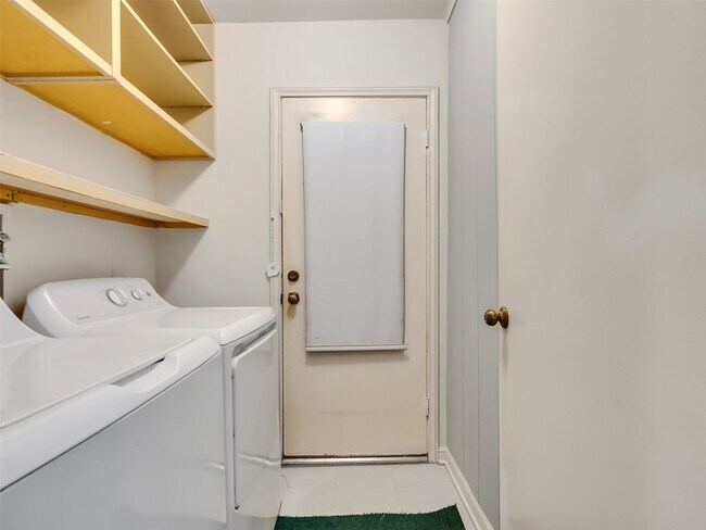 Building Photo - 15443 W Willowwind Cir