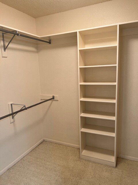 Building Photo - 4104 Hunter Way