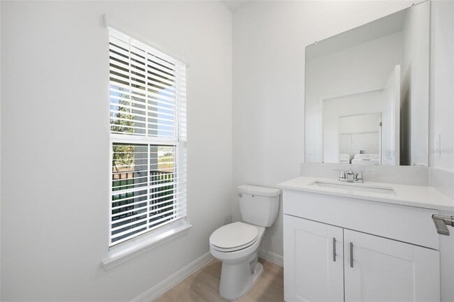 Building Photo - 10848 Fanning Spgs Ln