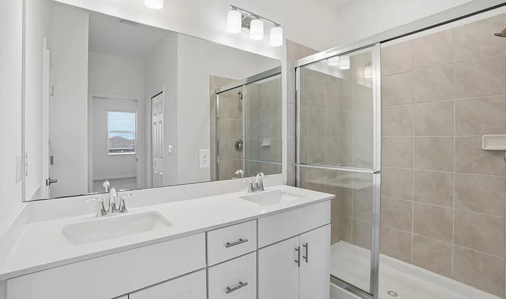 Building Photo - 2768 Blossom Way