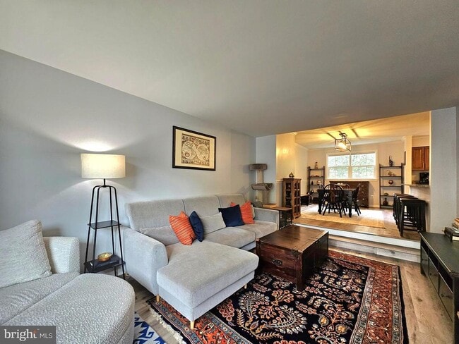 Building Photo - 2807 Lafora Ct