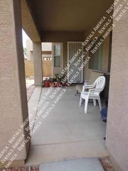 Building Photo - 7005 S 57th Ave