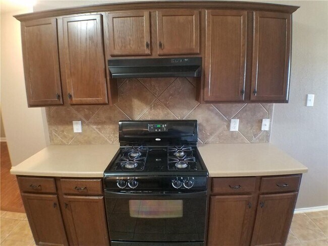 Building Photo - 2488 Green Meadows Ln