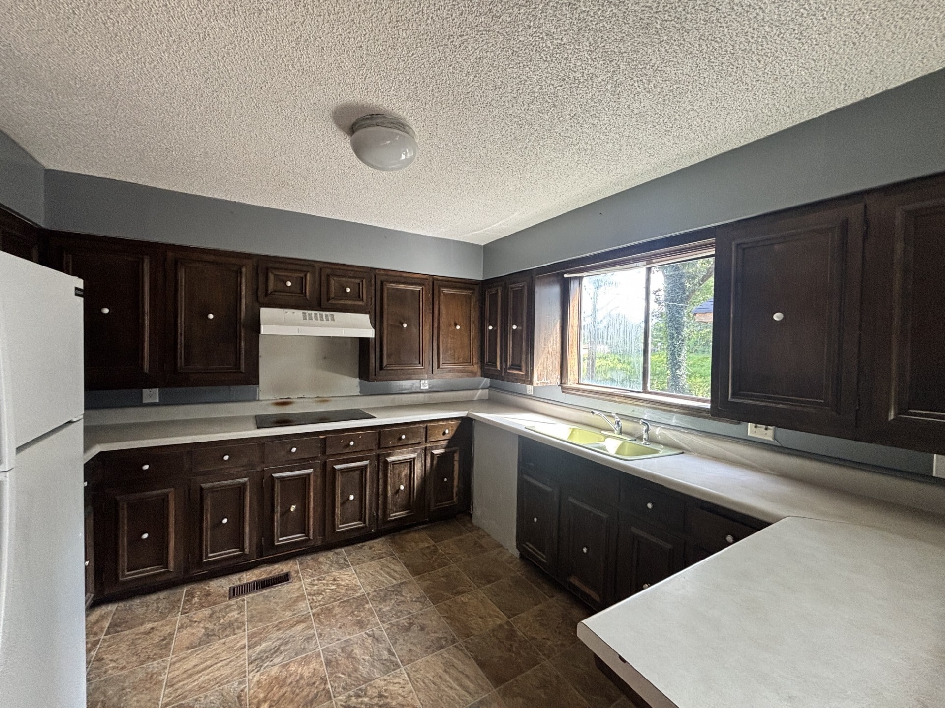 Building Photo - 1632 MS-178