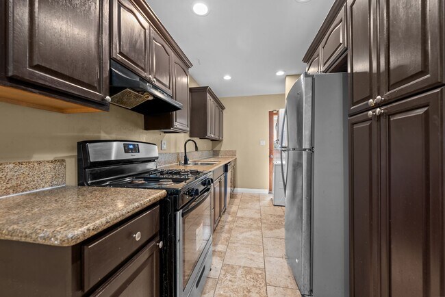 Building Photo - 6233-6235 Dorothy Drive