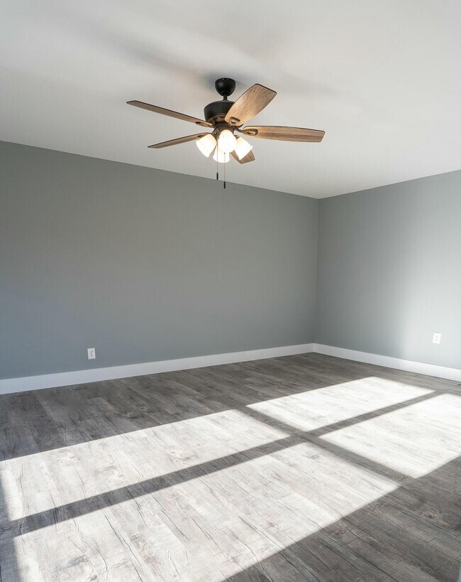 Building Photo - 2267 Old Parksville Rd NE