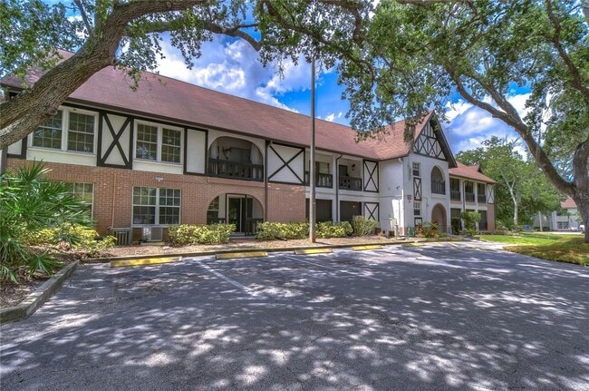 Building Photo - 230 N Bayshore Blvd