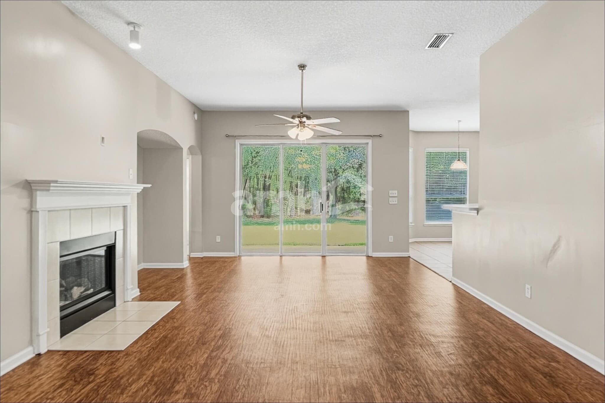 Building Photo - 14003 Golden Eagle Dr