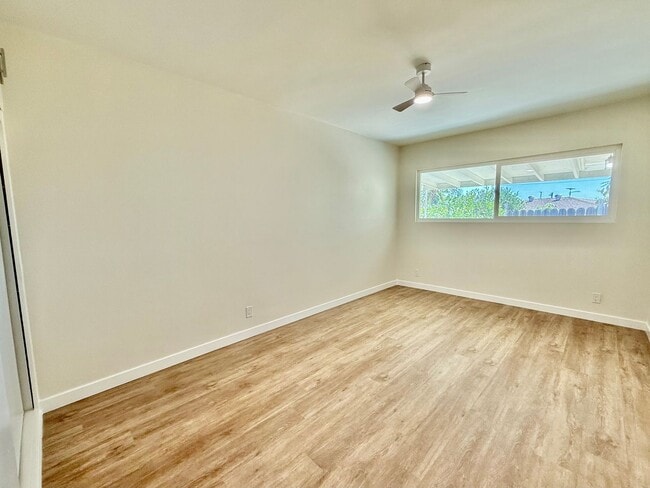 Building Photo - Beautifully Remodeled 3-Bed, 2-Bath Home i...