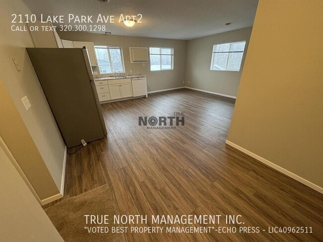 Building Photo - 2110 Lake Park Ave