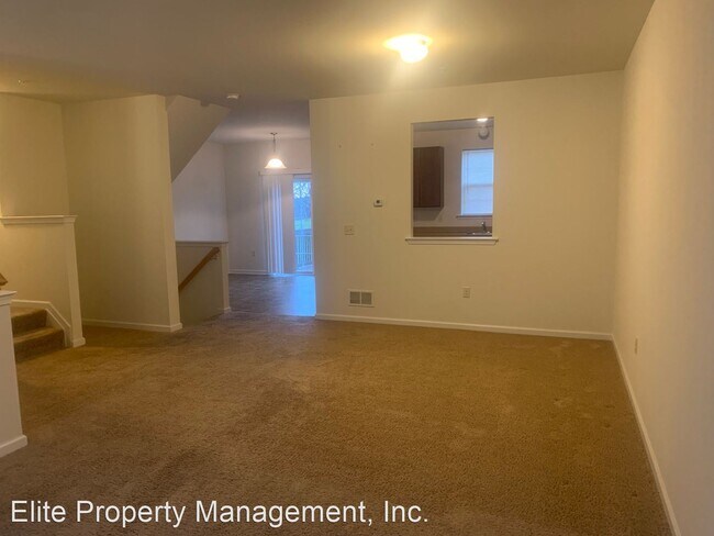 Building Photo - 3 br, 2.5 bath House - 545 Marion Rd