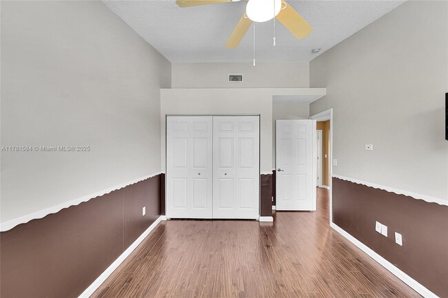 Building Photo - 9840 NW 19th Pl