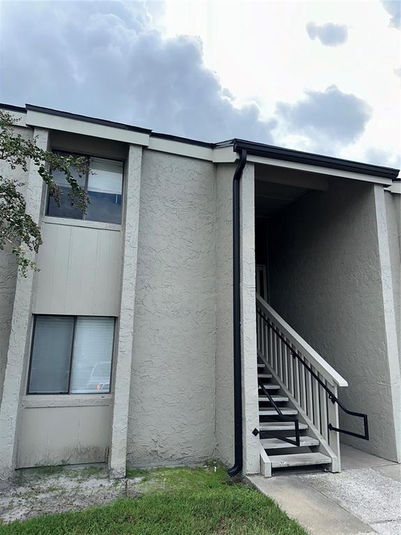 Building Photo - 142 Springwood Cir