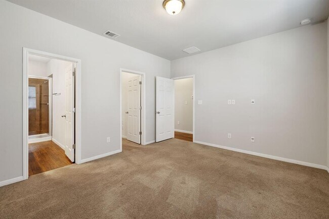Building Photo - 429 Cinnamon Teal Ln
