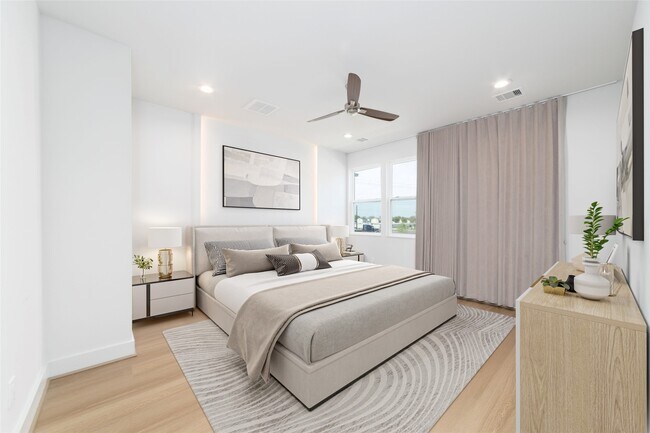 Building Photo - 3007 Ventas Dr