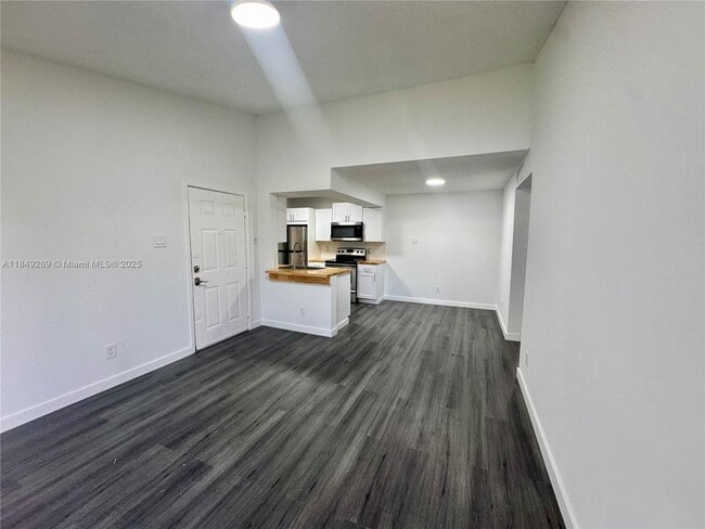 Building Photo - 15067 SW 103rd Terrace
