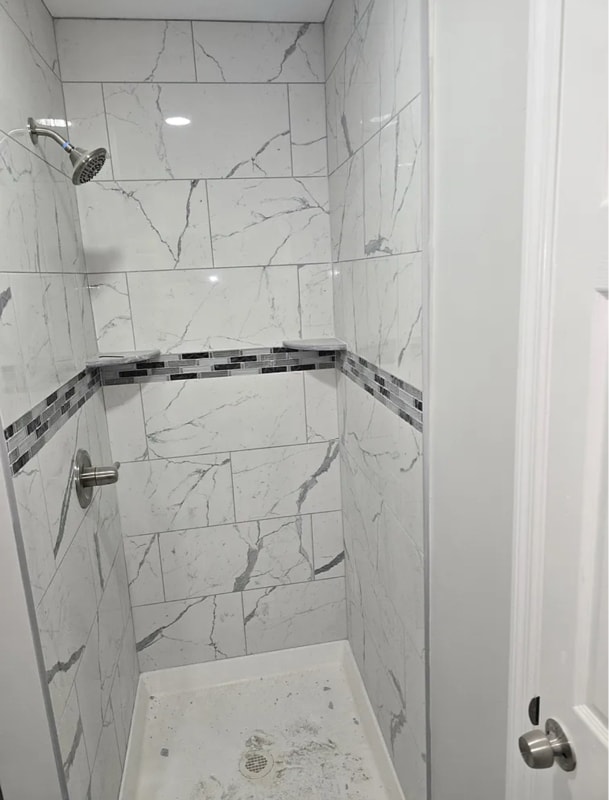 Building Photo - 412-414-414 Leslie St