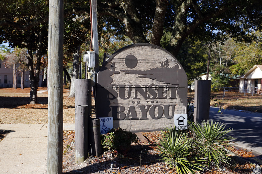 Primary Photo - Sunset On the Bayou