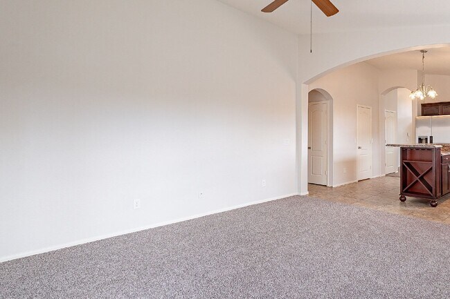 Building Photo - 5054 S 235th Dr