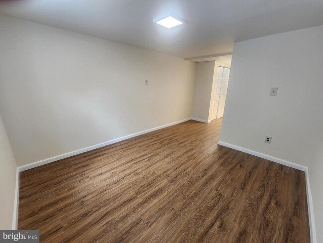 Building Photo - 13416 Tamarack Rd