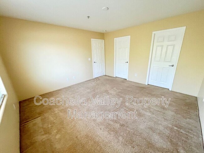 Building Photo - 73692 Santa Rosa Way