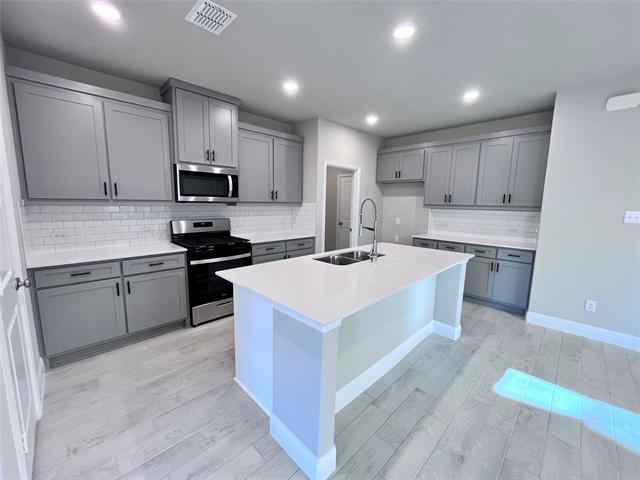 Building Photo - 808 Portina Dr