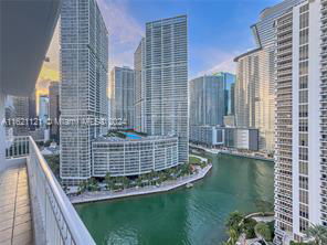 Building Photo - 801 Brickell Key Blvd