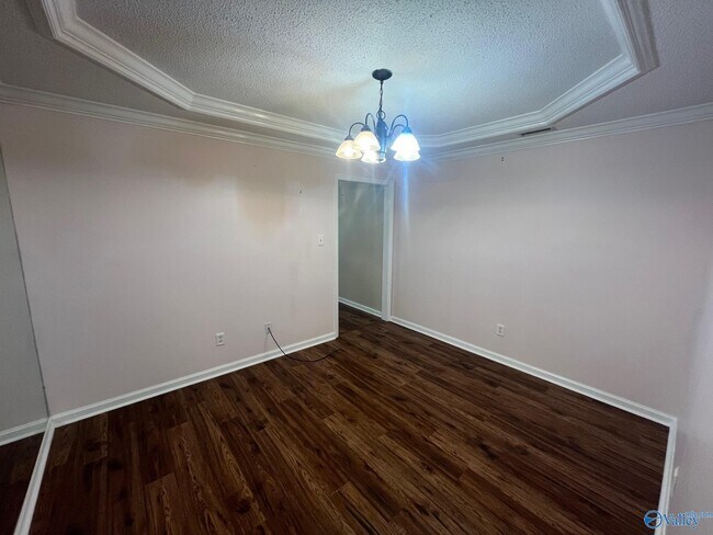 Building Photo - 1832 Smith Ave SW