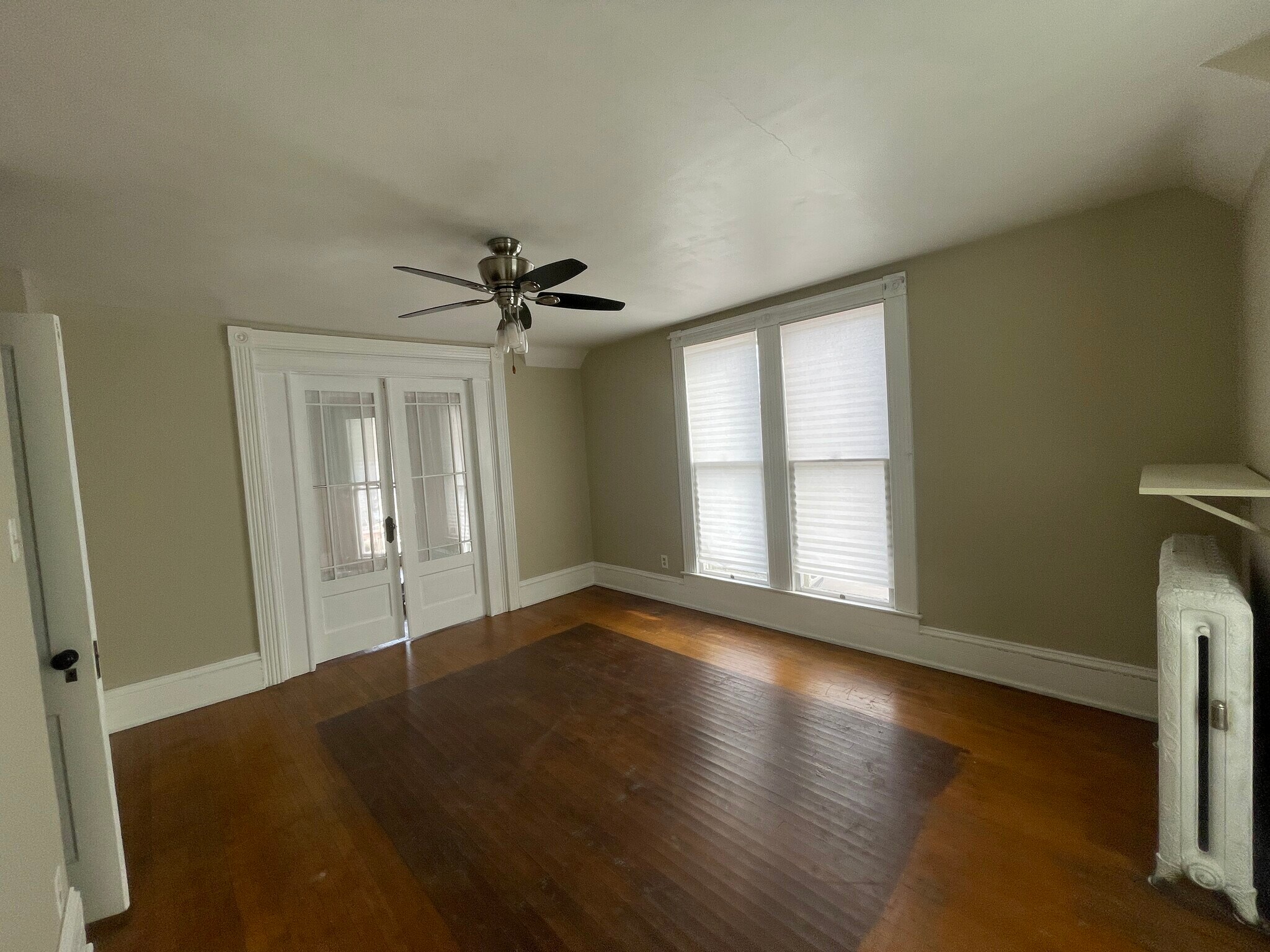 Building Photo - 2424 S Harrison St