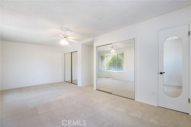 Building Photo - 1731 La Loma Dr