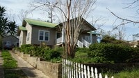 Building Photo - 3/1 Hilltop Cottage