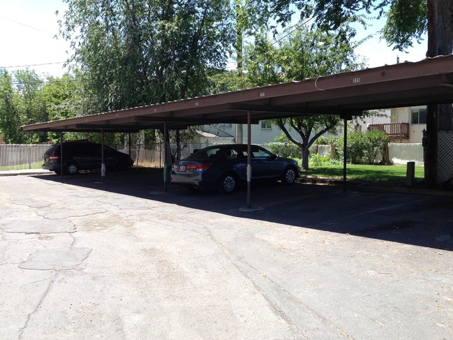 Covered Parking - 361 N 300 W