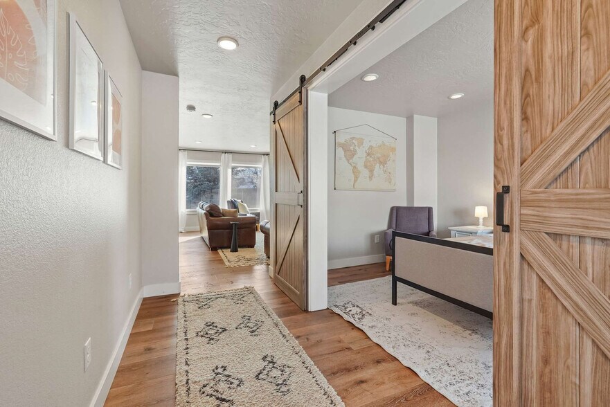 Building Photo - 2549 W Tango Creek Dr