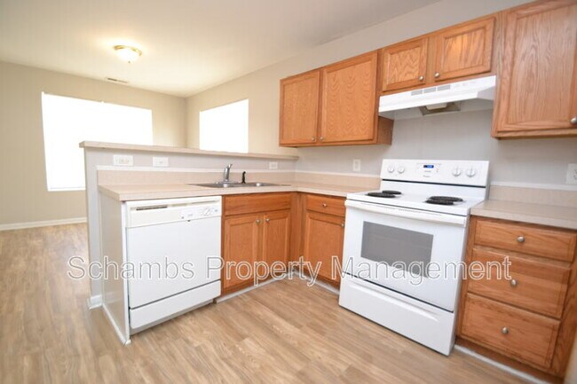 Building Photo - 824 Cumberland St