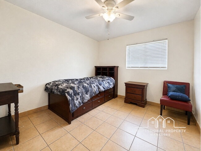 Building Photo - 3-bedroom, 2-bathroom home in La Verne Terrace