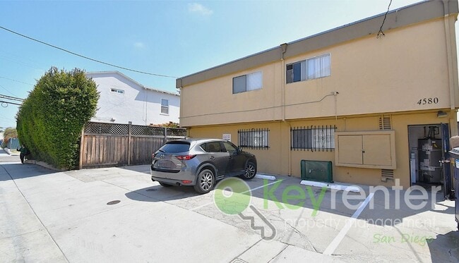 Building Photo - Normal Heights Condo| Walkable To Adams Ave |