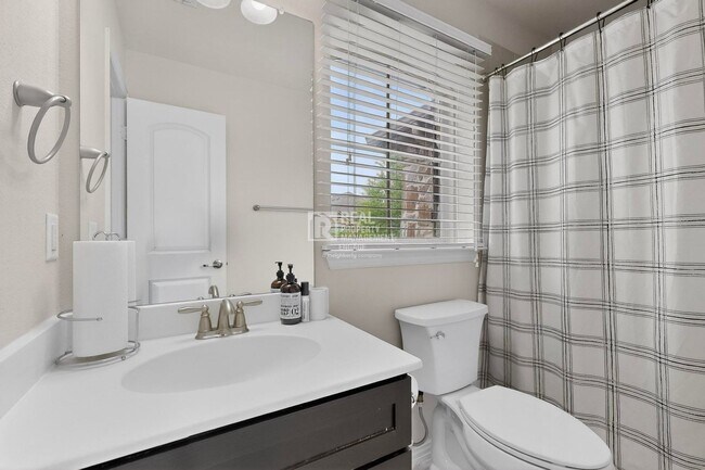 Building Photo - Allen Rental in Cottonwood Creek w/ Theater and Pool Access