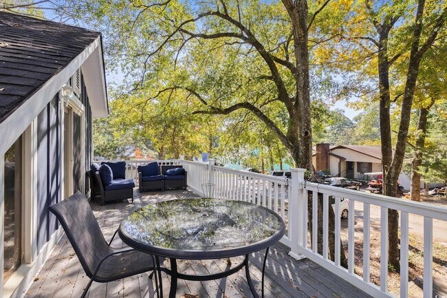 Building Photo - 2112 Brunswick Cir