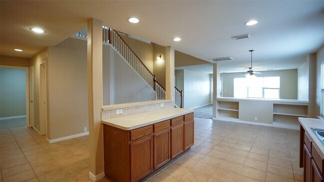 Building Photo - 16526 Bristle Creek Dr