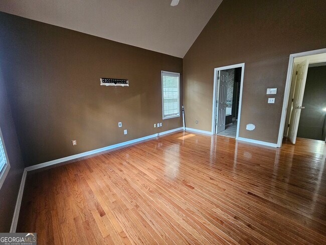 Building Photo - 40 Summerwood Ln